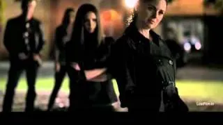 Elena Gilbert....Мама я полюбила хулигана