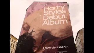 Harry Styles -"Sign of the Times"  - Mural in Berlin 🎨