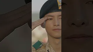 He Just Smile At Her ✨ So Cute 💗|🎥🍿:- Descendants Of The Sun|HELP FOR 5K SUBSCRIBE ❤️|#kdrama #viral