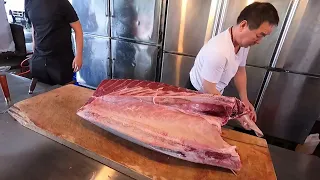 巨大黑鮪魚切割秀, 鐵板上腹肉 /Cutting giant bluefin tuna to luxurious sashimi, teppanyaki tuna  - Taiwanese food