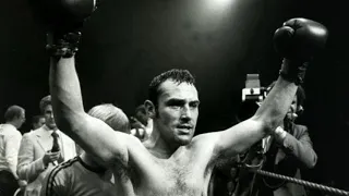 British boxing great Alan Minter (Ex-Boxing Champ) dies at the age of 69.