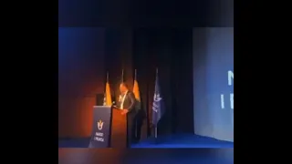 Elmedin Konaković u zagrljaju Milorada Dodika