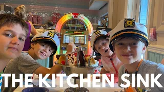 Final Disney Day | Beaches and Cream Kitchen Sink | Flying Home