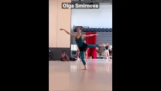 Olga Smirnova during ballet class with Les Ballets de Monte-Carlo