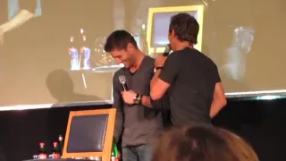 Jensen crashing Misha and Sebastian's panel