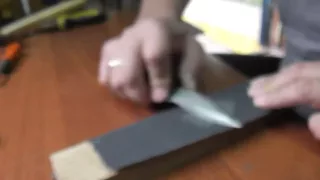Заточка ножа на наждачной бумаге Бюджетный способ заточки ножей, за 12 гривен