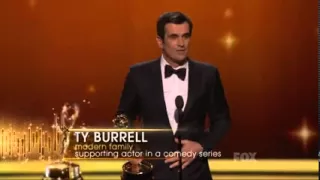 Ty Burrell wins an Emmy for Modern Family at the 2011 Primetime Emmy Awards!