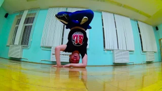 bboy Din. 9 лет. Школа №157. Студия брейк данса Sense of life