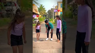 Girlfriend V/S Best friend ❤️😘 Wait for the end ❤️🤩 #kurchimadathapetti #trending #viral #shorts