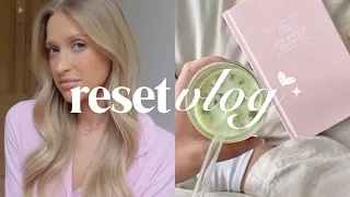 sunday reset vlog: getting my life together, self care & new cosmetic treatments | weekly diaries