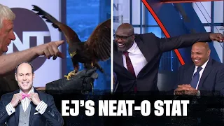 Shaq Tries To Get A Real Hawk To Attack Chuck 🐦 | EJ's Neato Stat of the Night