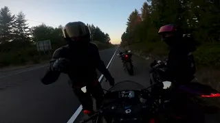 2024 Ninja Zx6r TRYING to keep up with TWO 1000cc