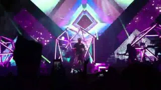 Tinie Tempah - Written In The Stars Live @ The O2 Arena (Relentless : Music!)