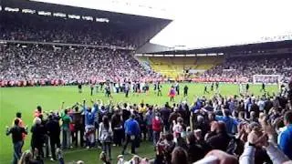 Leeds United Promotion 2009/2010