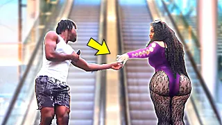 TOUCHING RANDOM STRANGERS ON THE ESCALATOR *Atlanta Edition*