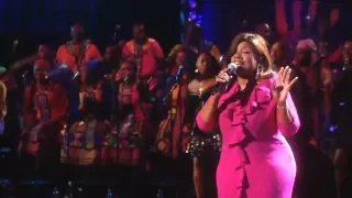 Gloria Gaynor performs "I Will Survive" at Mandela Day 2009 from Radio City Music Hall