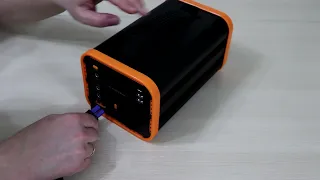 Портативная электростанция GKFLY и jump starter одновременно 80000mAh 300W 220V 296Wh. Часть 1