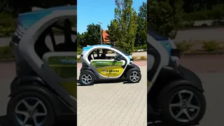 Renault Twizzy wird hart rangenommen | Twizzy Drift | Elektromobilität mal anders