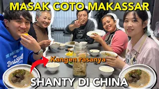 MASAK SOTO MAKASSAR YANG HANGAT DI HARI HUJAN, SUDAH KANGEN DENGAN RASA INI, SEMUA PUAS MAKANNYA! 🤤