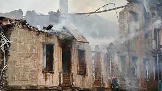 Guerre en Ukraine : une attaque aérienne fait 20 blessés dans un quartier de Dnipro