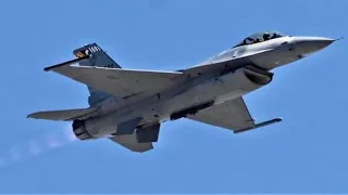 F-16 VIPER DEMO TEAM 2019 @ Planes Of Fame Air Museum Airshow