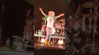 Paramore in Singapore-That's what you get