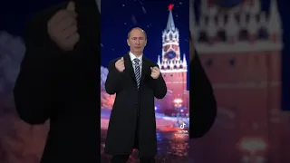 Владимир Путин поздравляет с 2121 года в стиле репа.
