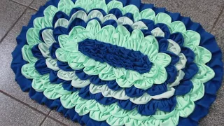 Tapete de Retalhos -  How to make doormats using waste clothes - DIY doormats making idea-WOW