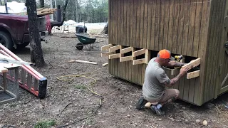 Building a 6 hen nesting box for the chicken coop