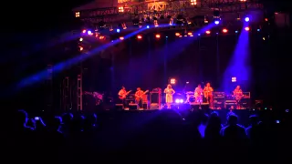 White Shoes and The Couples Company - Aksi Kucing (live in The Parade 2015 JEC)