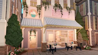 Building an Ice Cream Shop in Bloxburg w/ Anix & Faulty