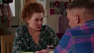 Coronation Street - Fiz Tells Chesney About Tyrone and Gemma