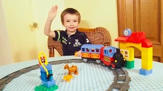 Распаковываем Lego Duplo Мой первый поезд, unpack 10507 My First Train Set