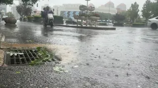 Milhares de pessoas são evacuadas na China por chuvas torrenciais | AFP