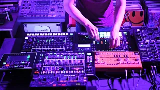 Acid Techno Jam Night - Roland MC- 707, Roland TR8s, Roland MX 1 - Nico Silva Oliveira