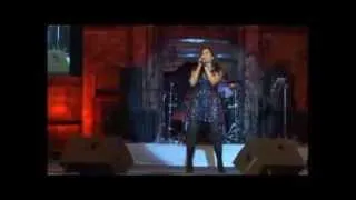 Chikni Chameli by Shreya Ghoshal Live in Concert at Dharwad Utsav 2013 Dec15