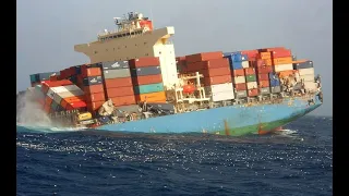 Largest Container Ships In Terrible Storm & Giant Waves