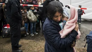 Video: Germany lifts ban on refugee family reunions