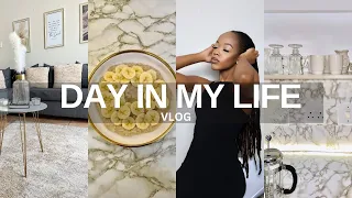 SPEND A DAY WITH ME AT HOME | HEALTHY BREAKFAST, PHOTOSHOOT AND MORE!