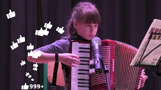 Endlich Konzert Sofia spielt Akkordeon"Zirkuspferde" Наконец концерт  София играет на Акордеоне