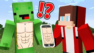 JJ Pranked Mikey By PHOTO CAMERA in Minecraft - Maizen