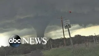 Reported 18 Tornadoes Tear Through Midwest