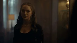 Legacies 4x14 The squad bails on Hope. Hope talks to her humanity