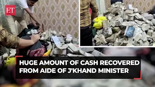 ED recovers huge amount of cash during raids from Jharkhand Minister Alamgir Alam's aide