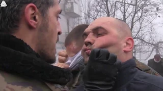 Гиви беседует с полковником киборгов  Донецк 22 01 2015 года