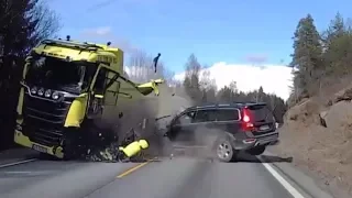 Volvo XC70’s driver walks away after a collision with a 40-tonne truck