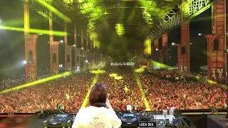 NINA KRAVIZ @futur_festival 2019 by LUCA DEA [track: Vladimir Dubyshkin - Rural Woman]