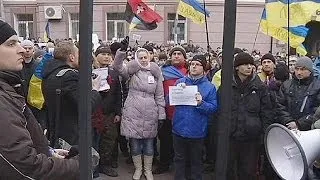 Украина: манифестанты протестуют против арестов