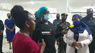 Rais Samia Suluhu afanya ziara ya kushtukiza soko la Kariakoo, ausimamisha uongozi wa soko hilo