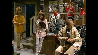 ALF - Original NBC Pilot Opening - Not Seen Since 1986 - Opening Theme Song Credits - Intro